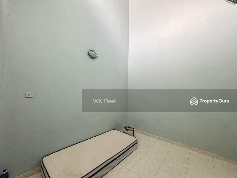 1-storey Terraced House for Sale in Taman Parit Raja 2 (Sri Gading) - WK Dee - PropertyGuru.com.my