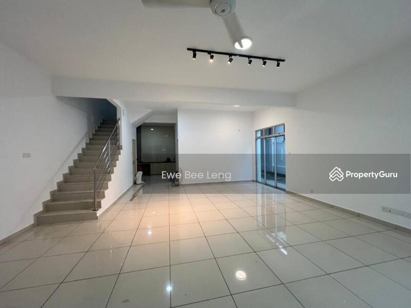 For Sale - Taman Kempas Utama