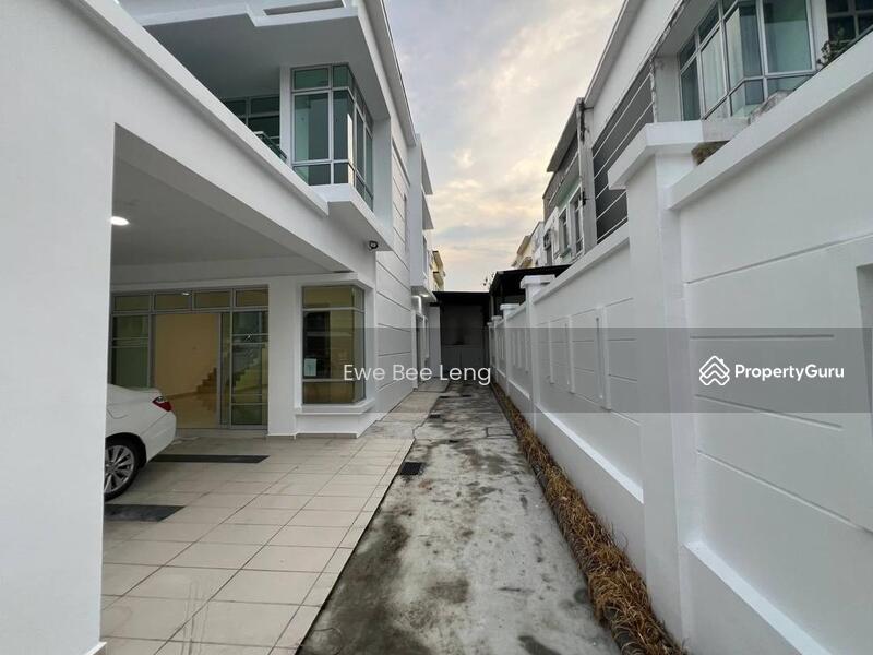 For Sale - Taman Kempas Utama