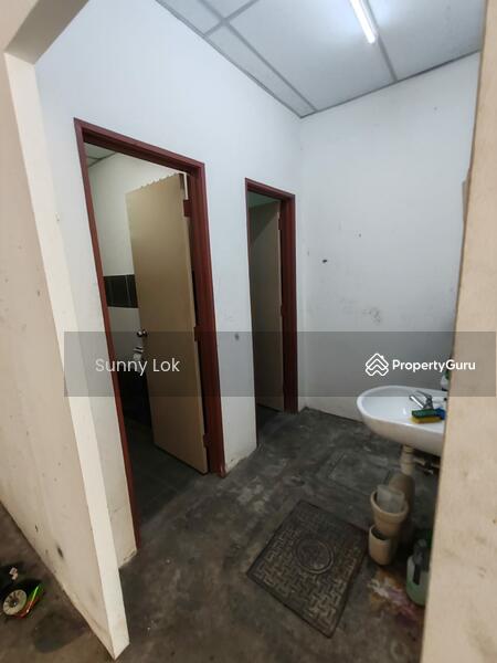 For Rent - Pusat Perniagaan Valdor Jaya