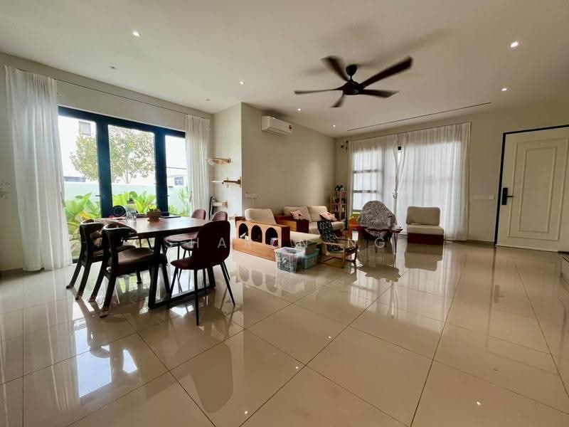 Rumah Teres 2-Tingkat untuk Dijual di Eco Botanic (Iskandar Puteri (Nusajaya)) - Sharon Ng - Living Room - PropertyGuru.com.my