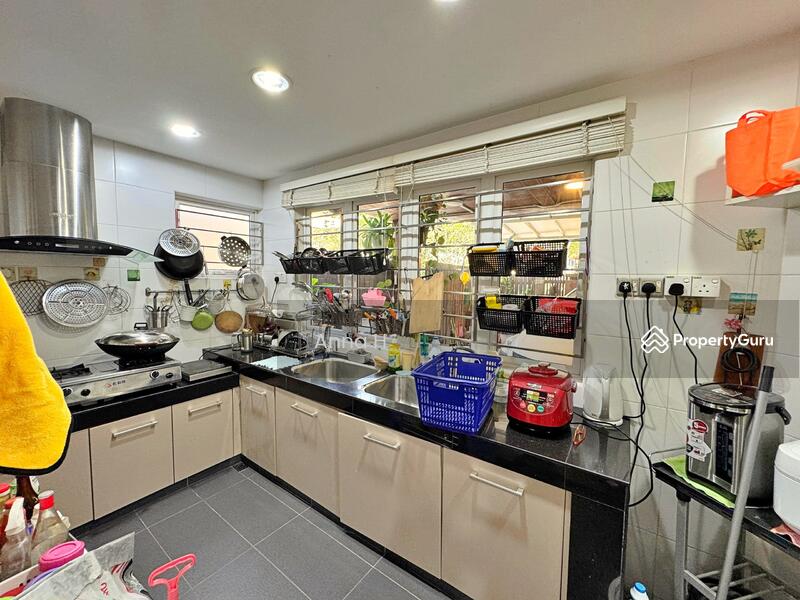 3-storey Terraced House for Sale in Taman Esplanad (Bukit Jalil) - Anna H - PropertyGuru.com.my