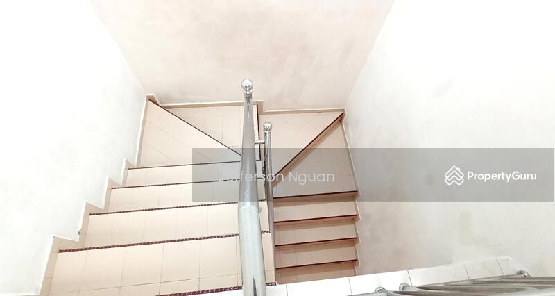 Untuk Dijual - Taman Tangkak Jaya