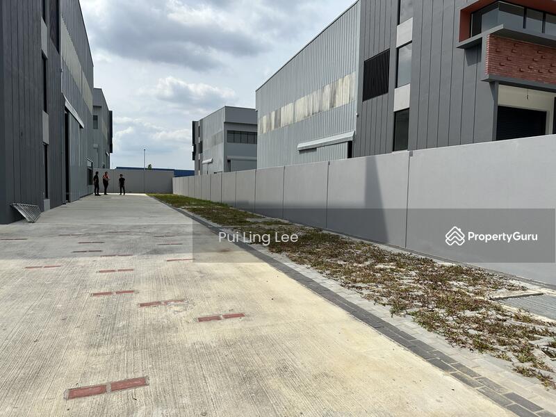 Untuk Disewa - Elmina Business Park