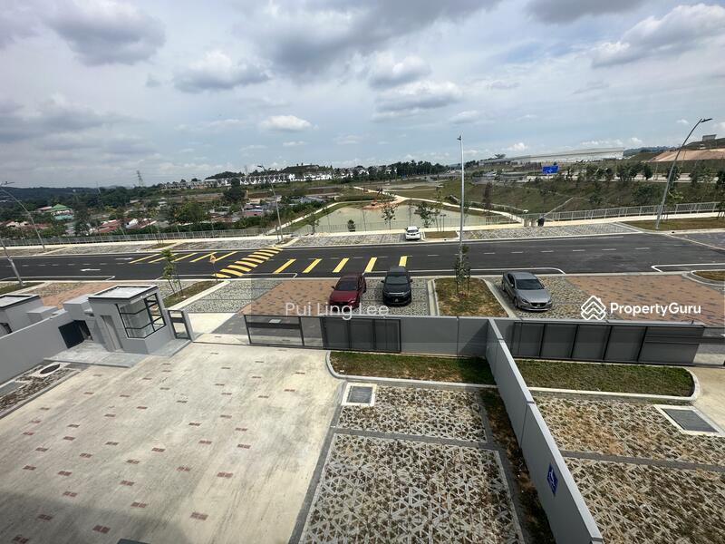 Untuk Disewa - Elmina Business Park