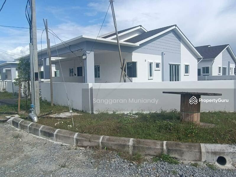 Untuk Dijual - Rumah Berkembar Setingkat di Simpang, Taiping, Perak