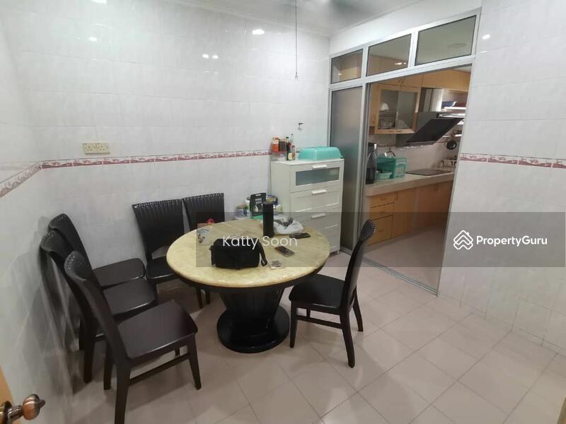 Untuk Dijual - Terrace house at Taman Oakland 3