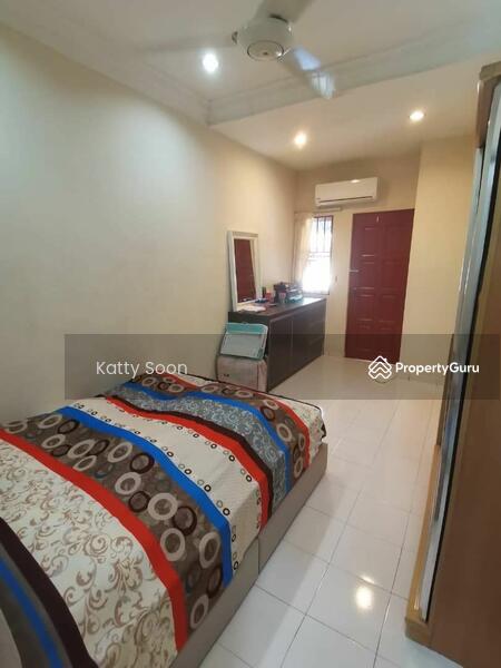 Untuk Dijual - Terrace house at Taman Oakland 3