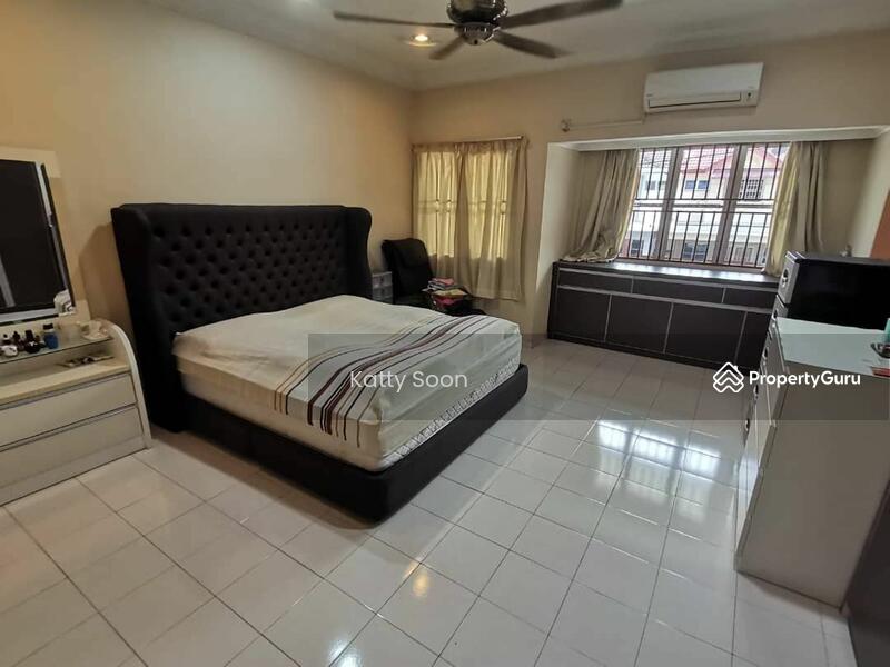 Untuk Dijual - Terrace house at Taman Oakland 3
