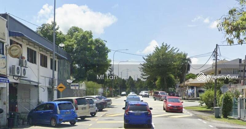 Untuk Disewa - Jln Dato Haji Harun- Tmn Taynton View Double Storey Shop for Rent