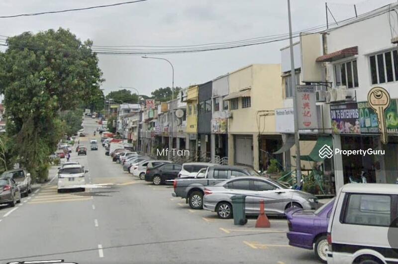 Untuk Disewa - Jln Dato Haji Harun- Tmn Taynton View Double Storey Shop for Rent