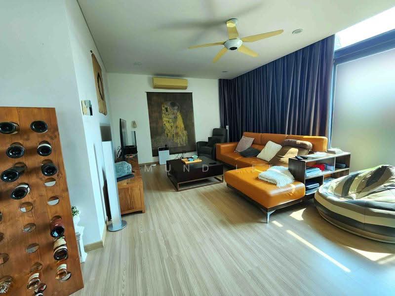 Semi-Detached House for Sale in Lake Fields (Sungai Besi) - Edmund Lee - Living Room - PropertyGuru.com.my