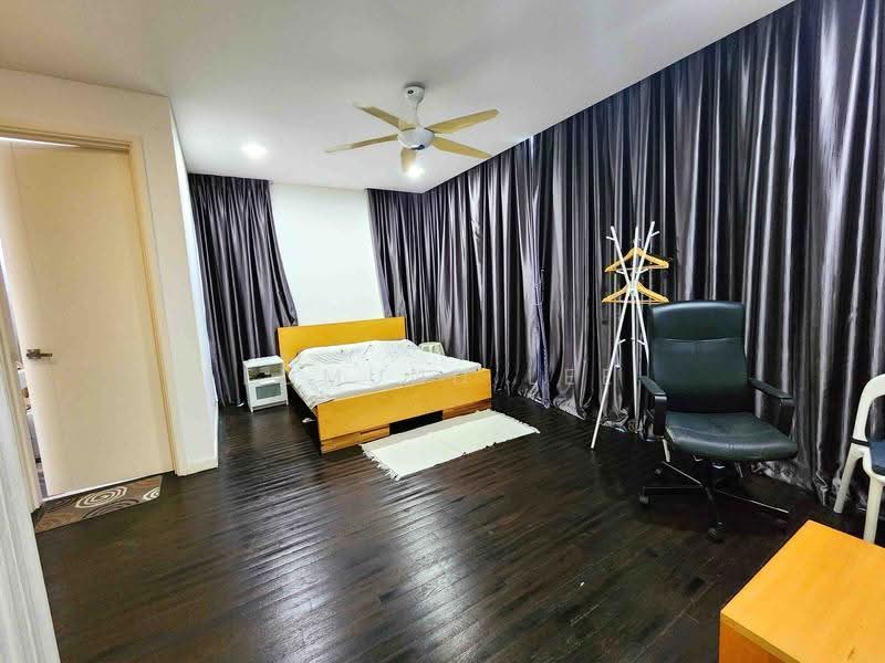 Semi-Detached House for Sale in Lake Fields (Sungai Besi) - Edmund Lee - Bedroom - PropertyGuru.com.my