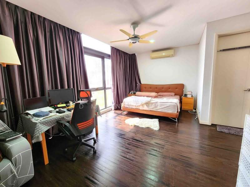 Semi-Detached House for Sale in Lake Fields (Sungai Besi) - Edmund Lee - Bedroom - PropertyGuru.com.my