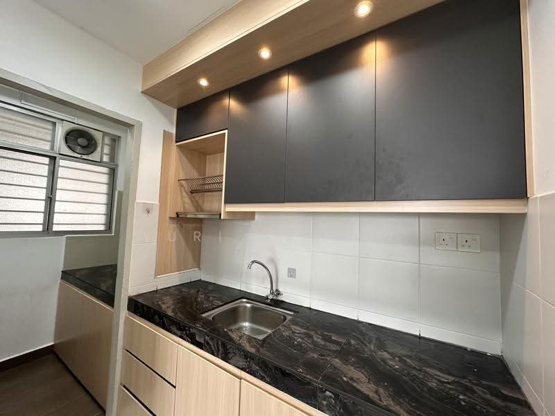 Pangsapuri untuk Disewa di De Cendana - YURI HUSAIN - Kitchen - PropertyGuru.com.my