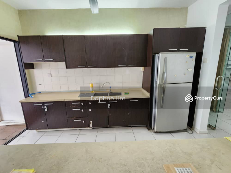 3-storey Terraced House for Rent in Lake Fields (Sungai Besi) - Daphne Lim - PropertyGuru.com.my
