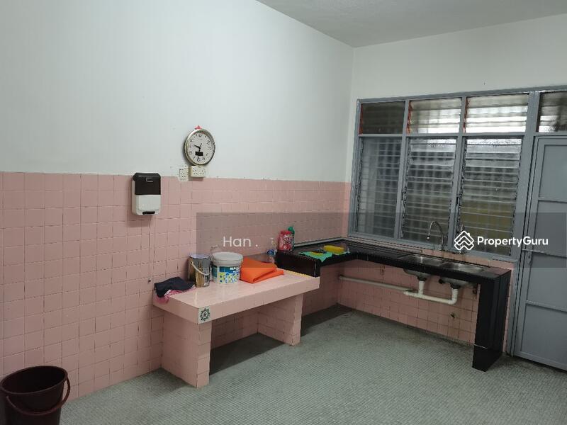2-storey Terraced House for Rent in Taman Overseas Union (Taman Oug) (Jalan Klang Lama (Old Klang Road)) - Han . - PropertyGuru.com.my