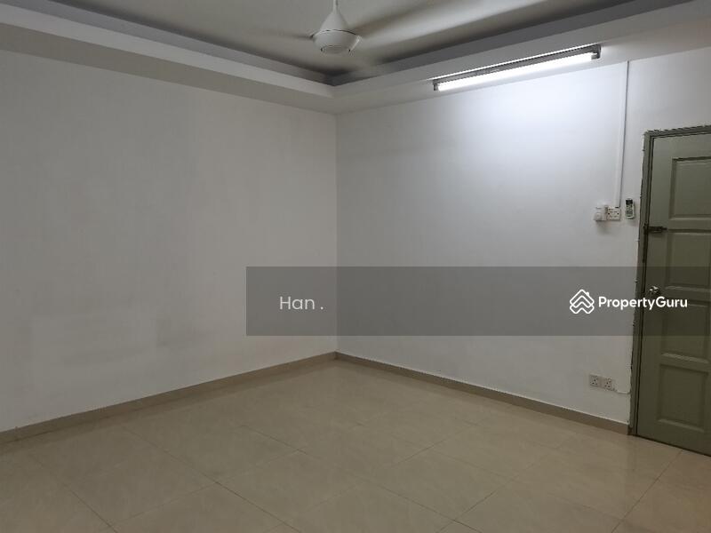 2-storey Terraced House for Rent in Taman Overseas Union (Taman Oug) (Jalan Klang Lama (Old Klang Road)) - Han . - PropertyGuru.com.my