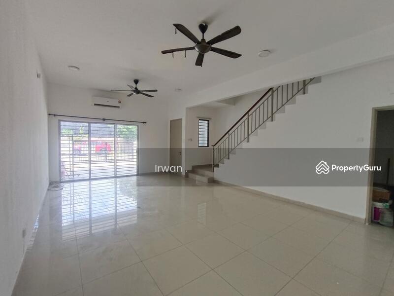 2-storey Terraced House for Sale in Bandar Saujana Putra (Tanjong Duabelas) - Irwan Affandi - PropertyGuru.com.my