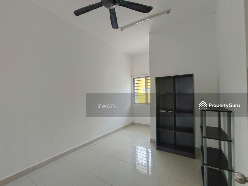 2-storey Terraced House for Sale in Bandar Saujana Putra (Tanjong Duabelas) - Irwan Affandi - PropertyGuru.com.my