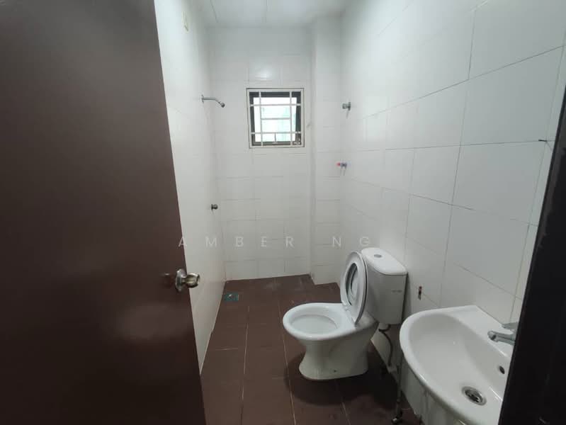 Terraced House for Rent in Sentul (Kuala Lumpur) - Amber Ng - Bathroom - PropertyGuru.com.my