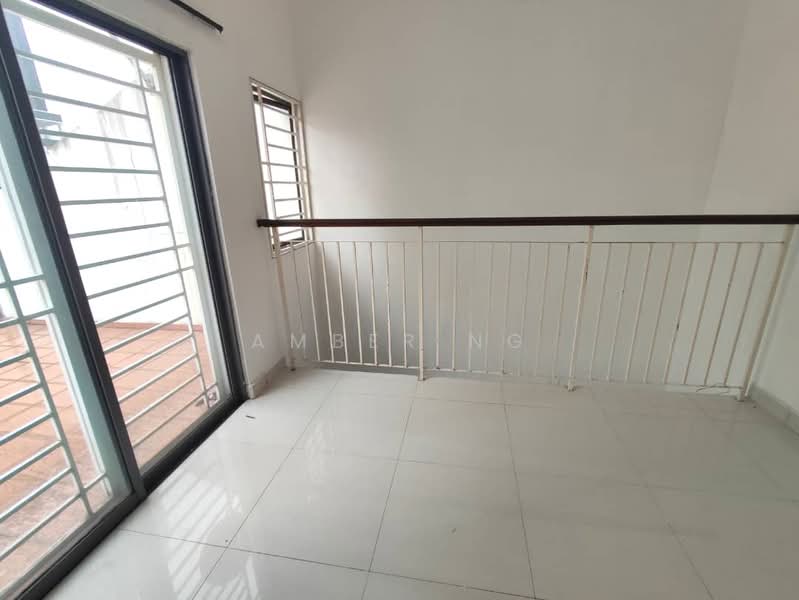 Terraced House for Rent in Sentul (Kuala Lumpur) - Amber Ng - Balcony - PropertyGuru.com.my