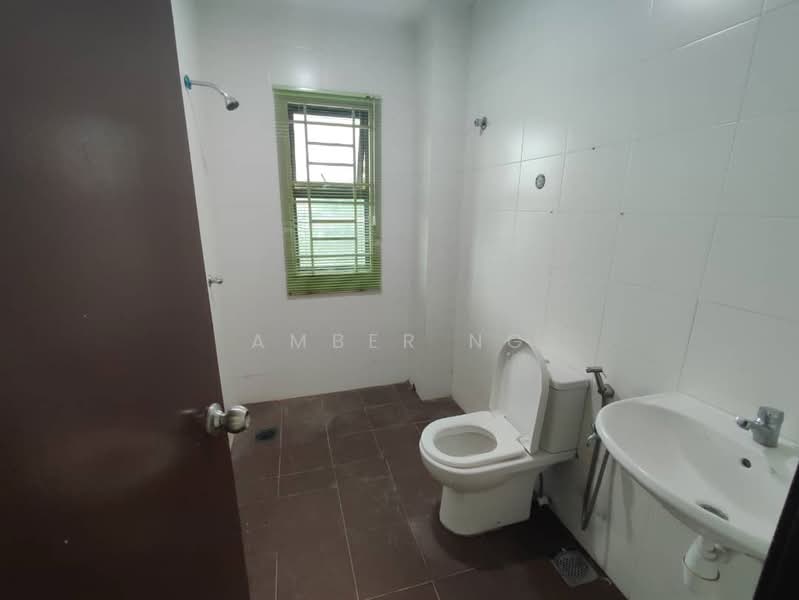 Terraced House for Rent in Sentul (Kuala Lumpur) - Amber Ng - Bathroom - PropertyGuru.com.my