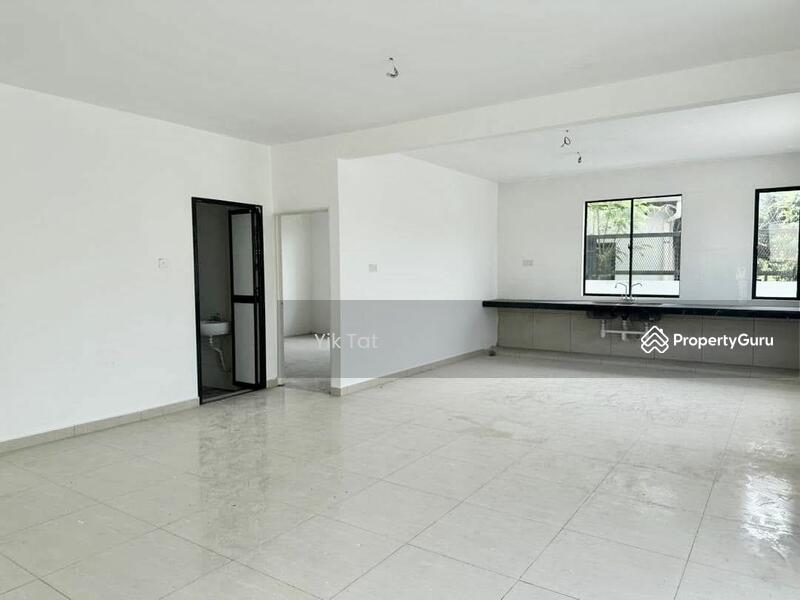 Semi-Detached House for Sale in Taman Nong Chik (Johor Bahru) - Yik Tat - PropertyGuru.com.my