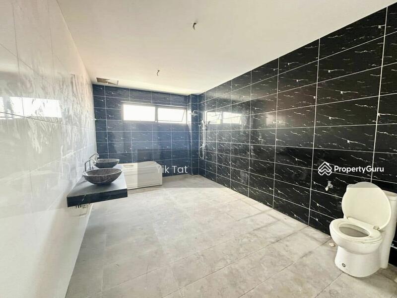 Semi-Detached House for Sale in Taman Nong Chik (Johor Bahru) - Yik Tat - PropertyGuru.com.my