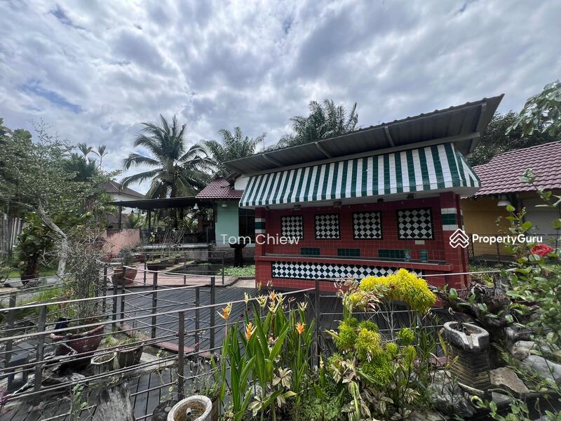 Kulai Palm Villa Golf Resort Gated A untuk Untuk Dijual - RM 4,900,000, Apr 2026 - PropertyGuru.com.my