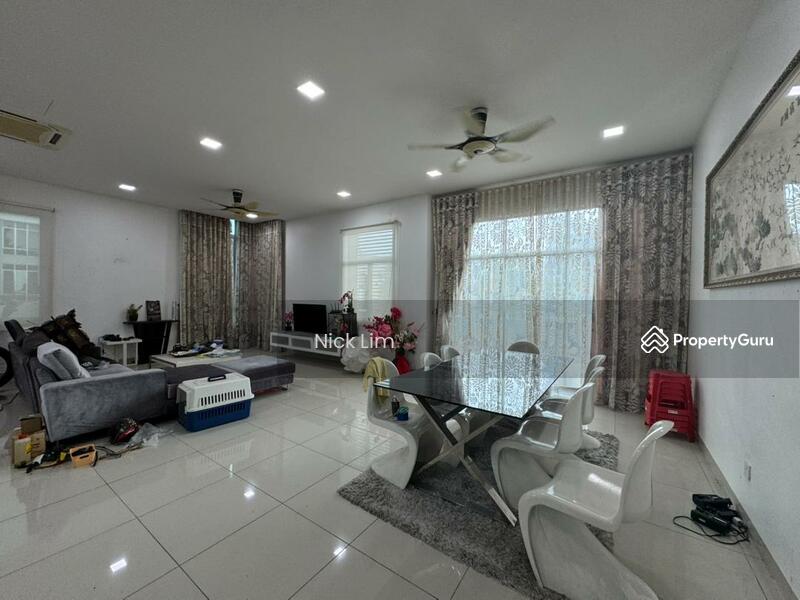 For Sale - BM Highland