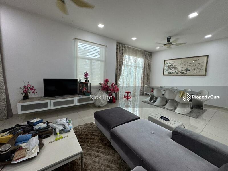 For Sale - BM Highland