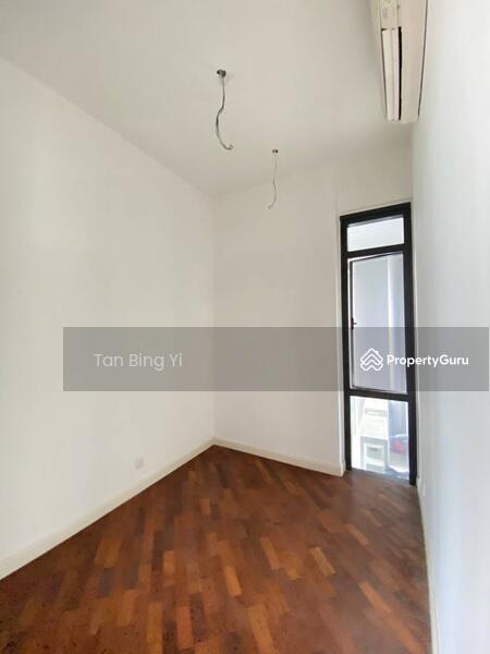 For Sale - Grand Medini