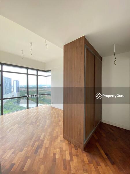 For Sale - Grand Medini