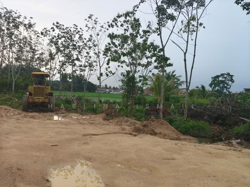Tanah Kediaman untuk Dijual di Kampung Peringat (Peringat) - Haslina Ismail - Exterior - PropertyGuru.com.my
