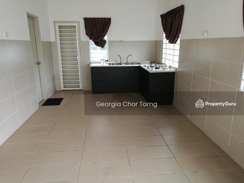 For Sale - bandar saujana putra