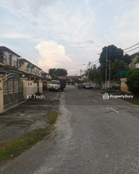 For Sale - Cheap; 2 Storey Terrace House @ Desa Rishah