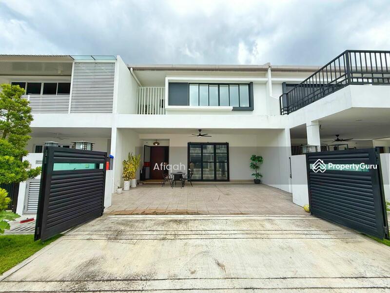 For Sale - Sejati Lakeside 2