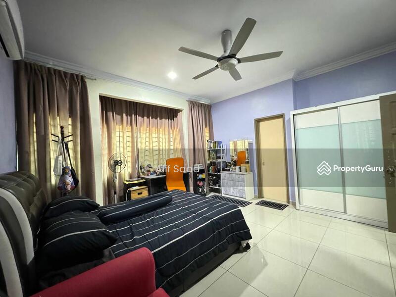 Rumah Teres 2 Tingkat untuk Dijual di Taman Kelana Idaman (Ara Damansara) - Alif Saad - PropertyGuru.com.my