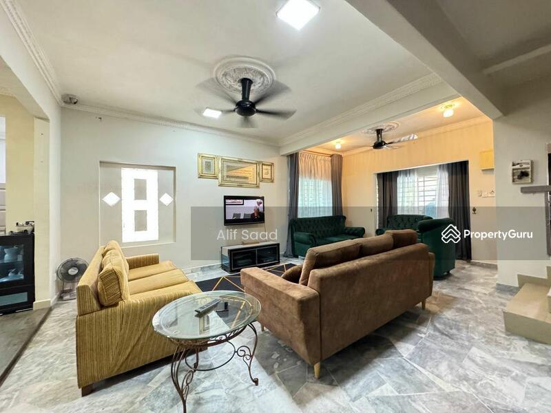 Rumah Teres 2 Tingkat untuk Dijual di Taman Kelana Idaman (Ara Damansara) - Alif Saad - PropertyGuru.com.my