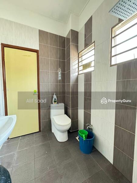 Rumah Teres 2 Tingkat untuk Dijual di Taman Kelana Idaman (Ara Damansara) - Alif Saad - PropertyGuru.com.my