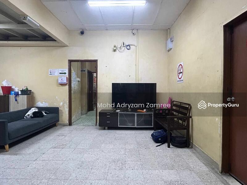 Rumah Berkembar untuk Dijual di Taman Klang Jaya (Klang) - Mohd Adryzam - PropertyGuru.com.my