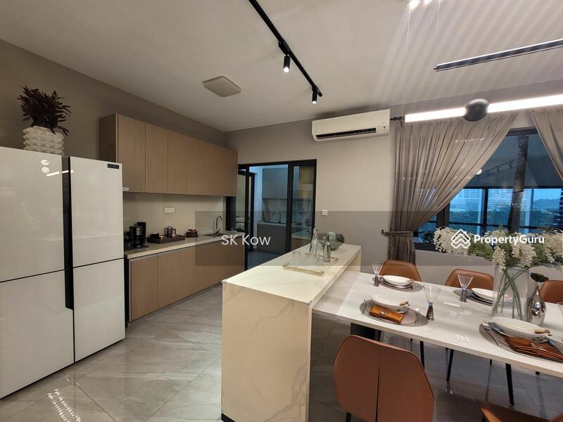 Kediaman Servis untuk Dijual di Baron Residence @ Lake City - SK Kow - PropertyGuru.com.my