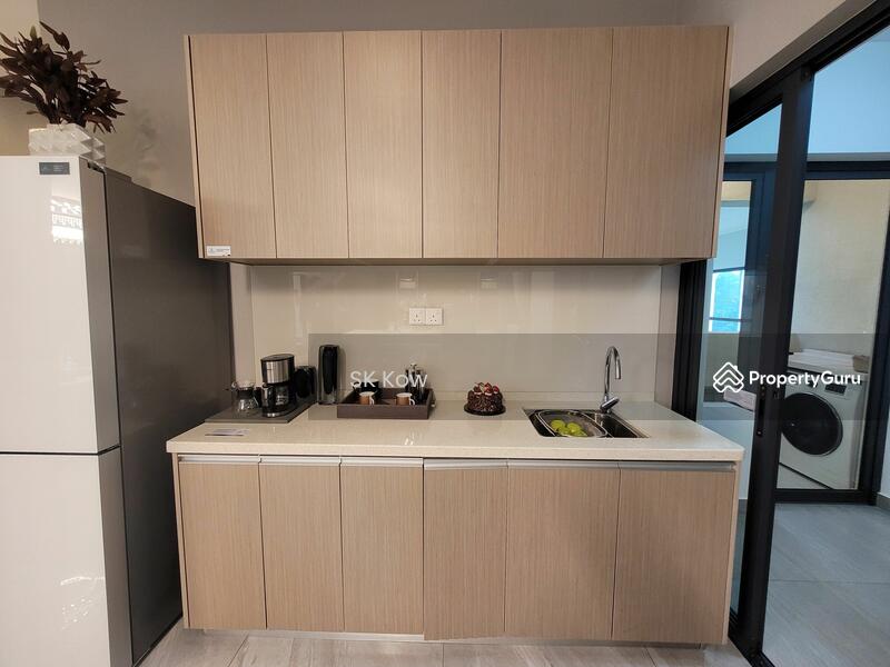 Kediaman Servis untuk Dijual di Baron Residence @ Lake City - SK Kow - PropertyGuru.com.my