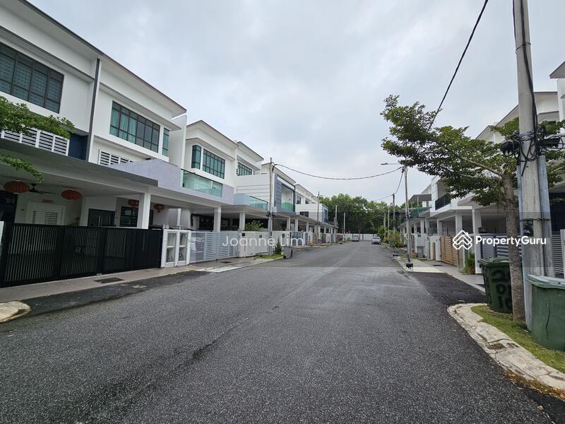 For Rent - Ozana Impian
