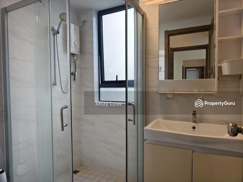 Apartment for Rent at Starview Bay @ Forest City - May Low - bath room Condo Forest City - PropertyGuru.com.my