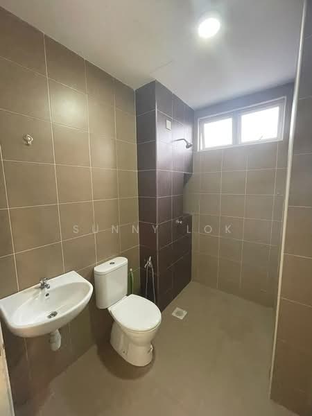 Kondominium untuk Dijual di BM Residence - Sunny Lok - Bathroom - PropertyGuru.com.my