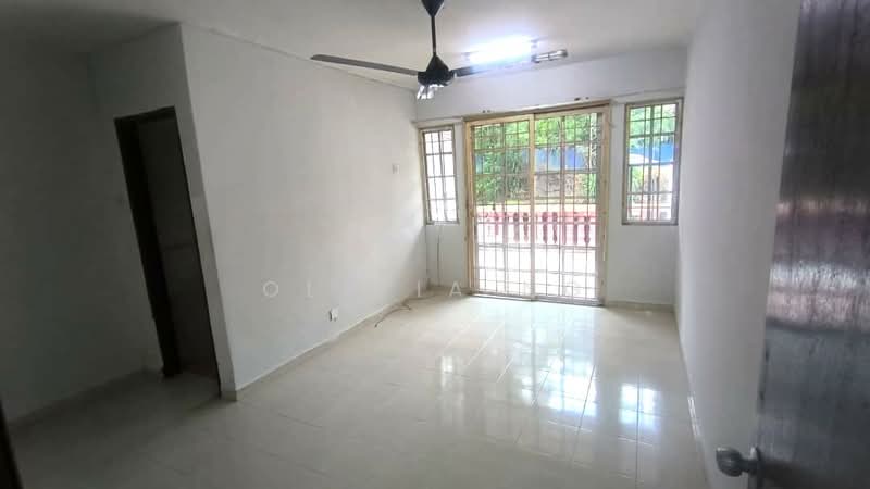 Terraced House for Sale in Batu 9 (Cheras) - Olivia Ng - Living Room - PropertyGuru.com.my