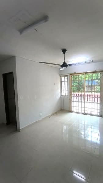 Terraced House for Sale in Batu 9 (Cheras) - Olivia Ng - Living Room - PropertyGuru.com.my
