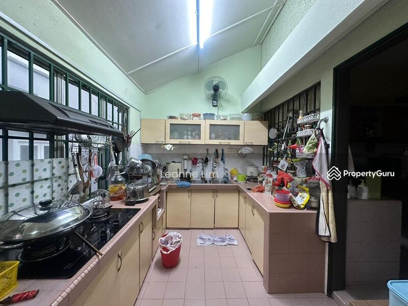 Rumah Teres 2 Tingkat untuk Dijual di SS2 (Petaling Jaya) - Leanne Lim - PropertyGuru.com.my